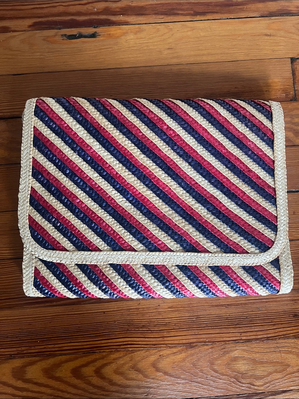 Vintage LESCO Straw Clutch Purse Red Blue Cream Diagonal Stripe Italian Style OS